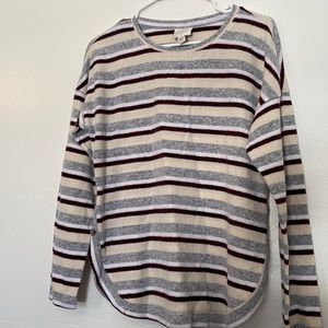 Cream/grey/burgundy/white sweater size medium